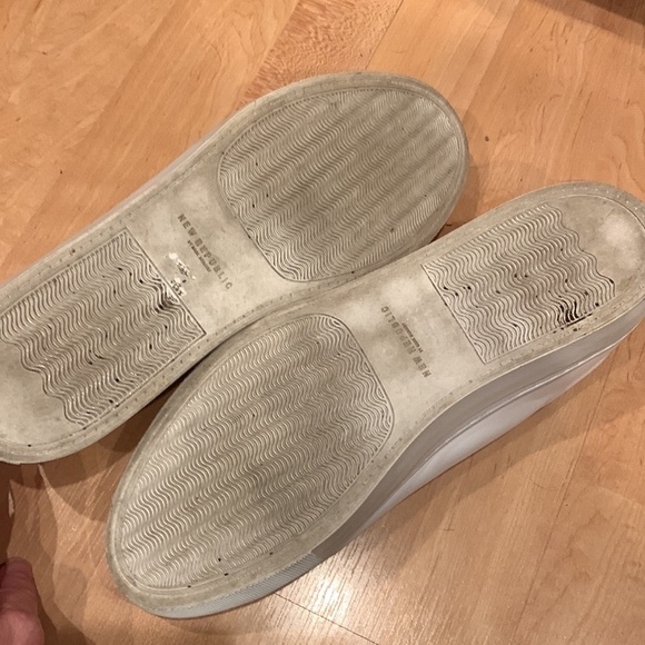 New Republic By Mark Monairy Size 10.5 White Shoe - Picture 4 of 9
